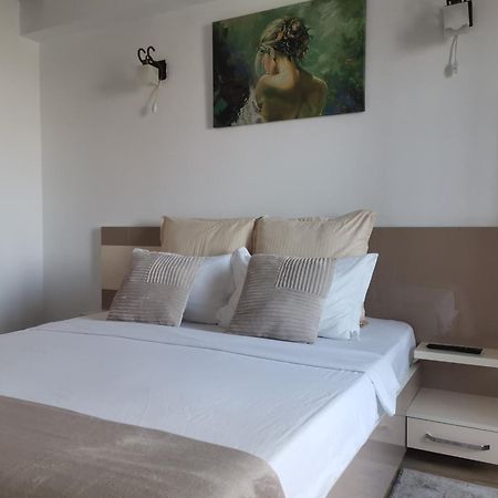 Coffee Residence Apartment Cu 2 Camere Бухарест Экстерьер фото